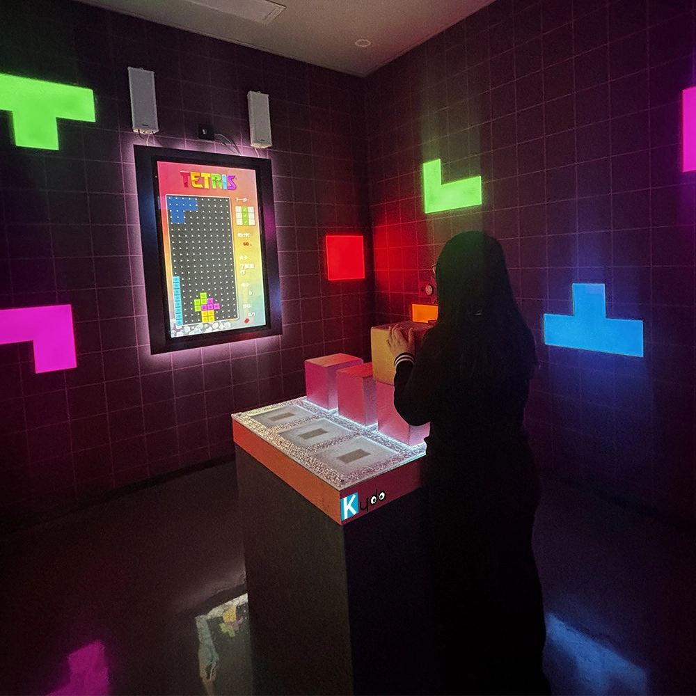 screen-to-physical tetris experience - Kyda