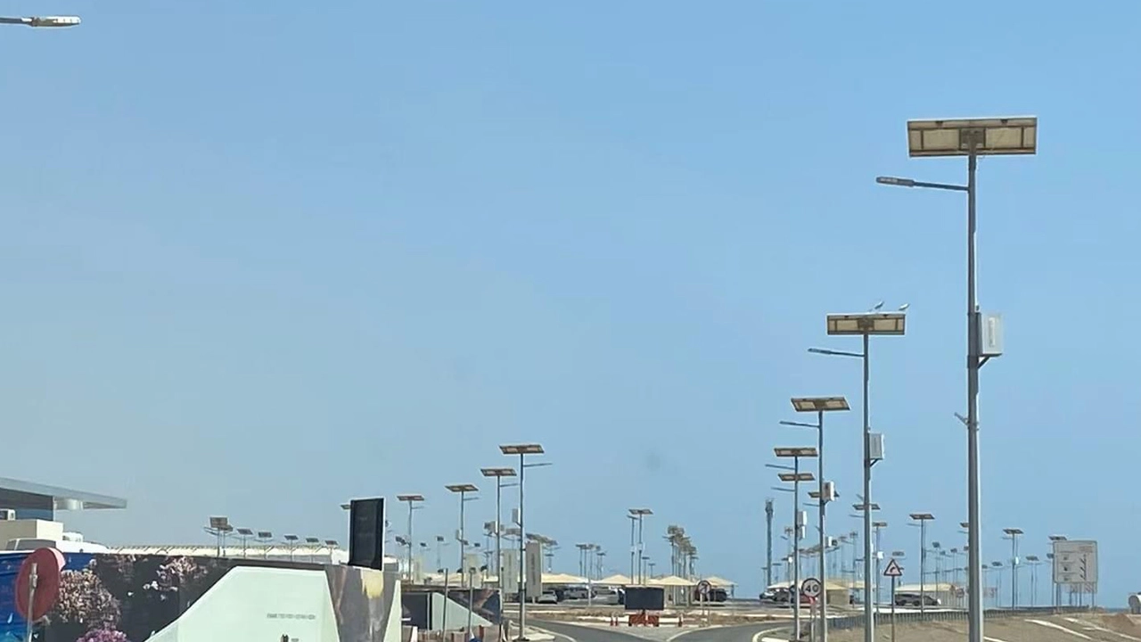 solar street light for sale in Iranian