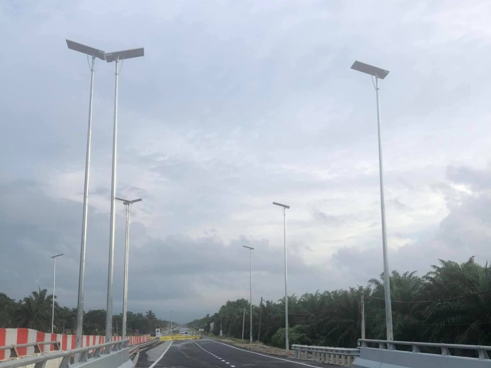 Yüksek yol lambası