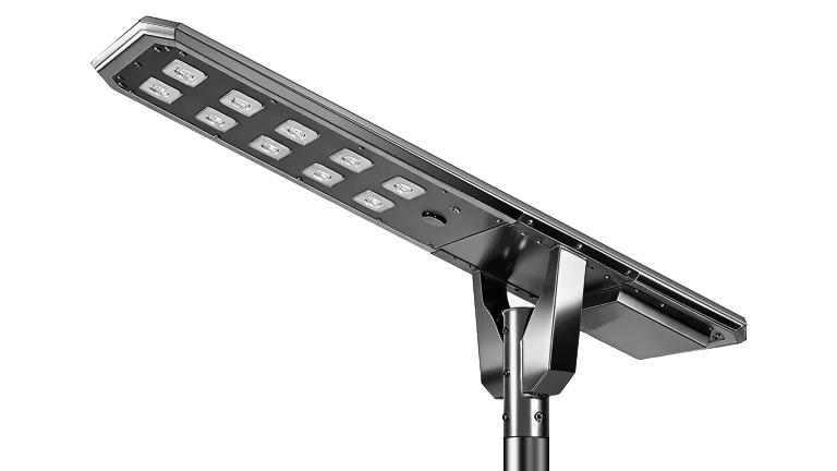 Luyan Solar street light pole installation for industrial roads