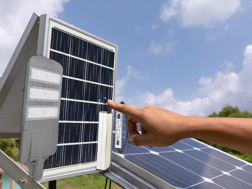Sanayi parkları için güneş enerjili sokak lambaları