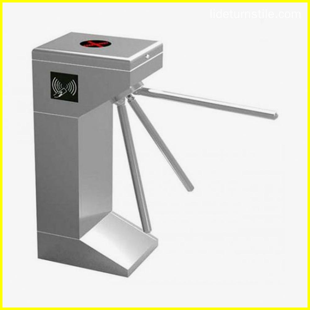 swing glass turnstile