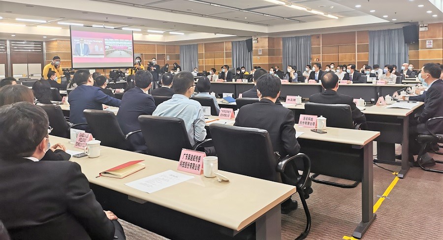 Attends the Round Table Meeting-Guangzhou 3