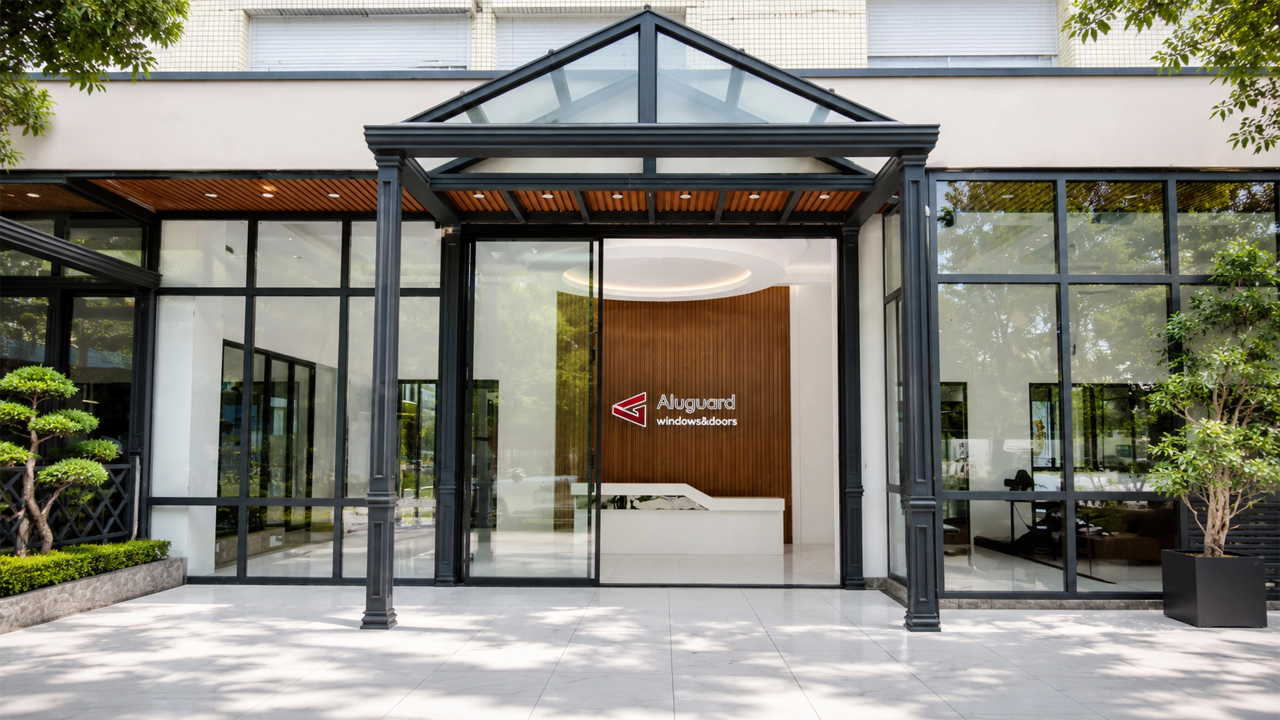 Aluguard custom aluminum window, door and architectural system manufacturer - Aluguard