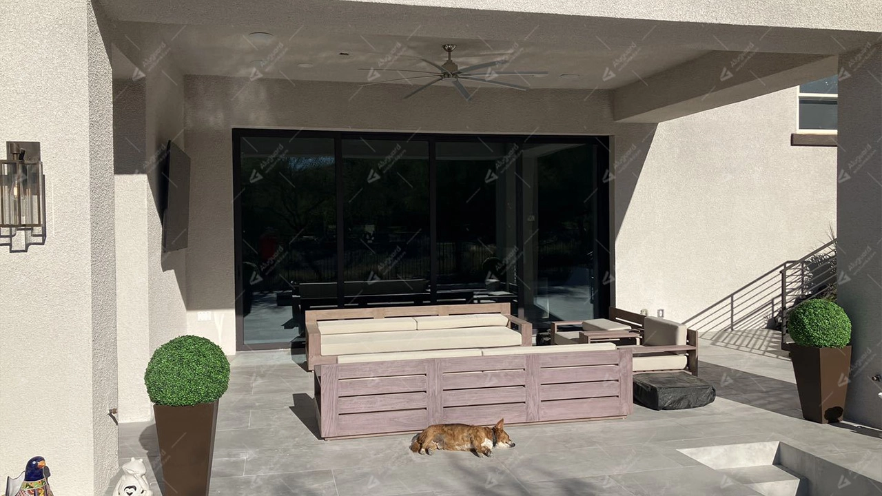 Integrating-Aluminum-Door-Systems-with-Stone-and-Stucco-Facades-A-Visual-Guide02 - Aluguard