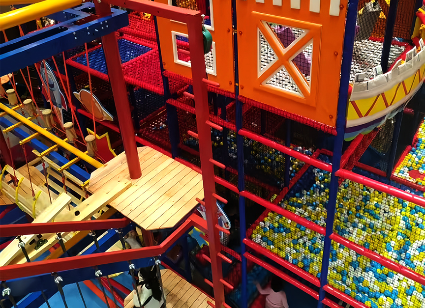 adventure park equipment