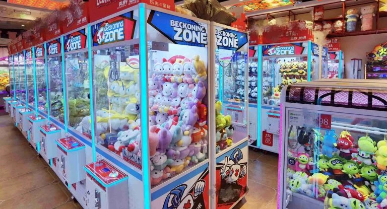 Frenzy Alert: Score Big with a Basketball Shot Game at Your Venue! - MARWEY