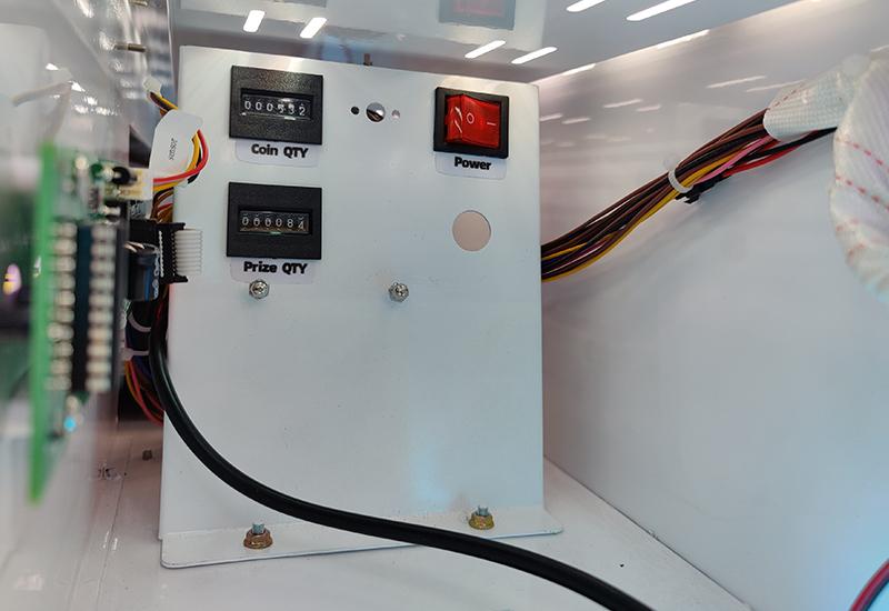clip arcade machine