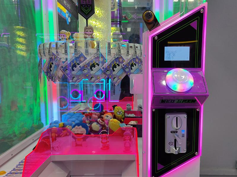 clip gift machine