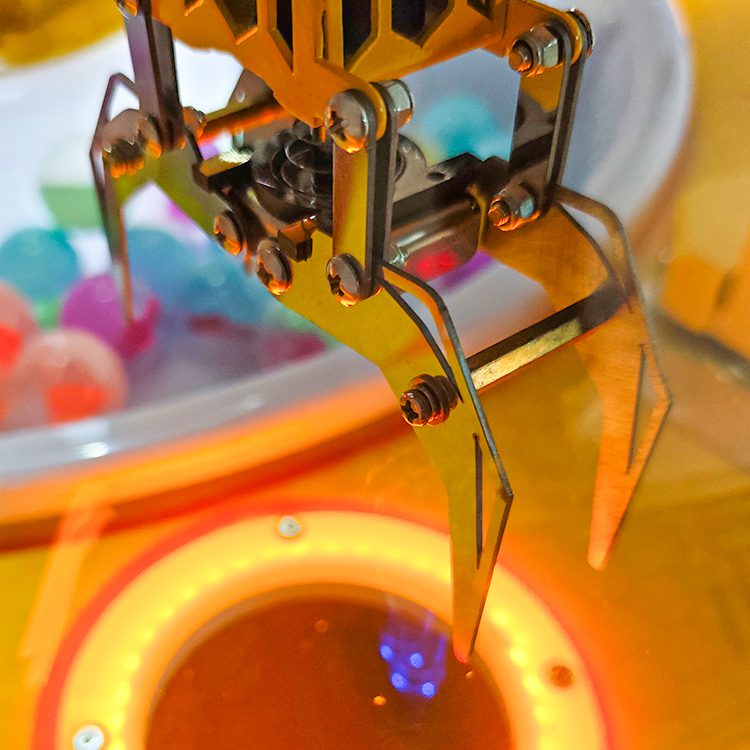 gift machine game