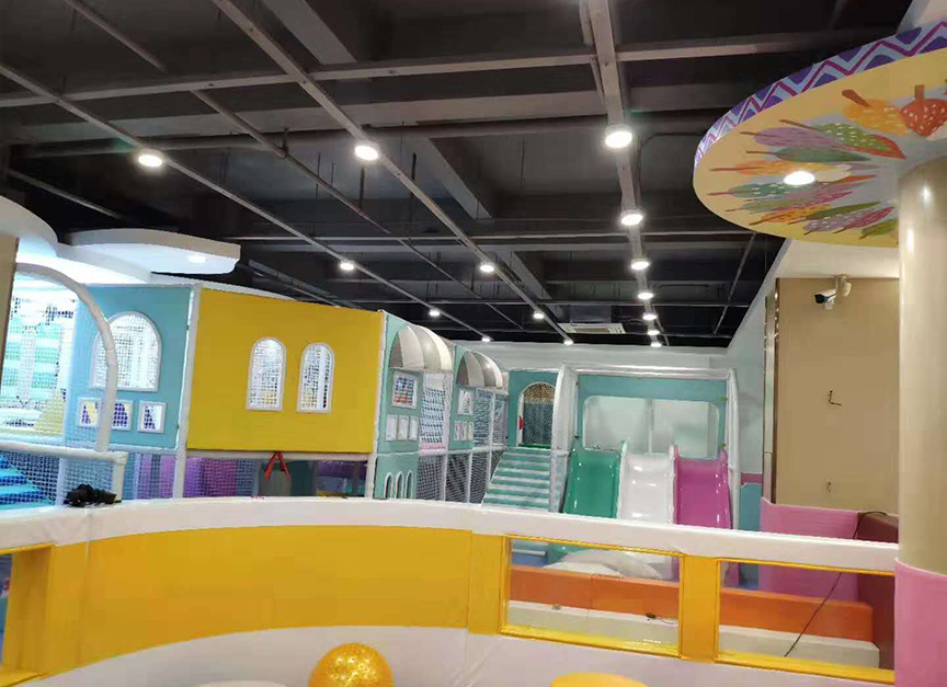 Ocean Ball Pit