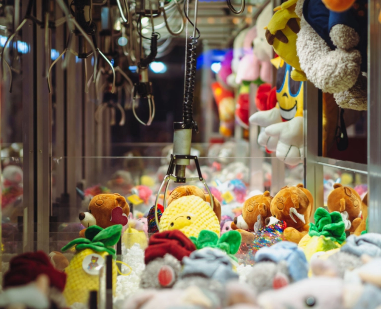 Unveiling-the-Magic-of-Claw-Machines:-A-Guide-to-Arcade-Excitement - MARWEY Unveiling the Magic of Claw Machines: A Guide to Arcade Excitement - MARWEY