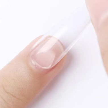 attach the nail tips
