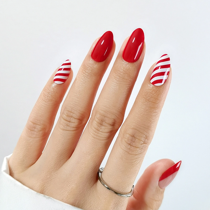 candy-cane-design-nails candy cane design nails
