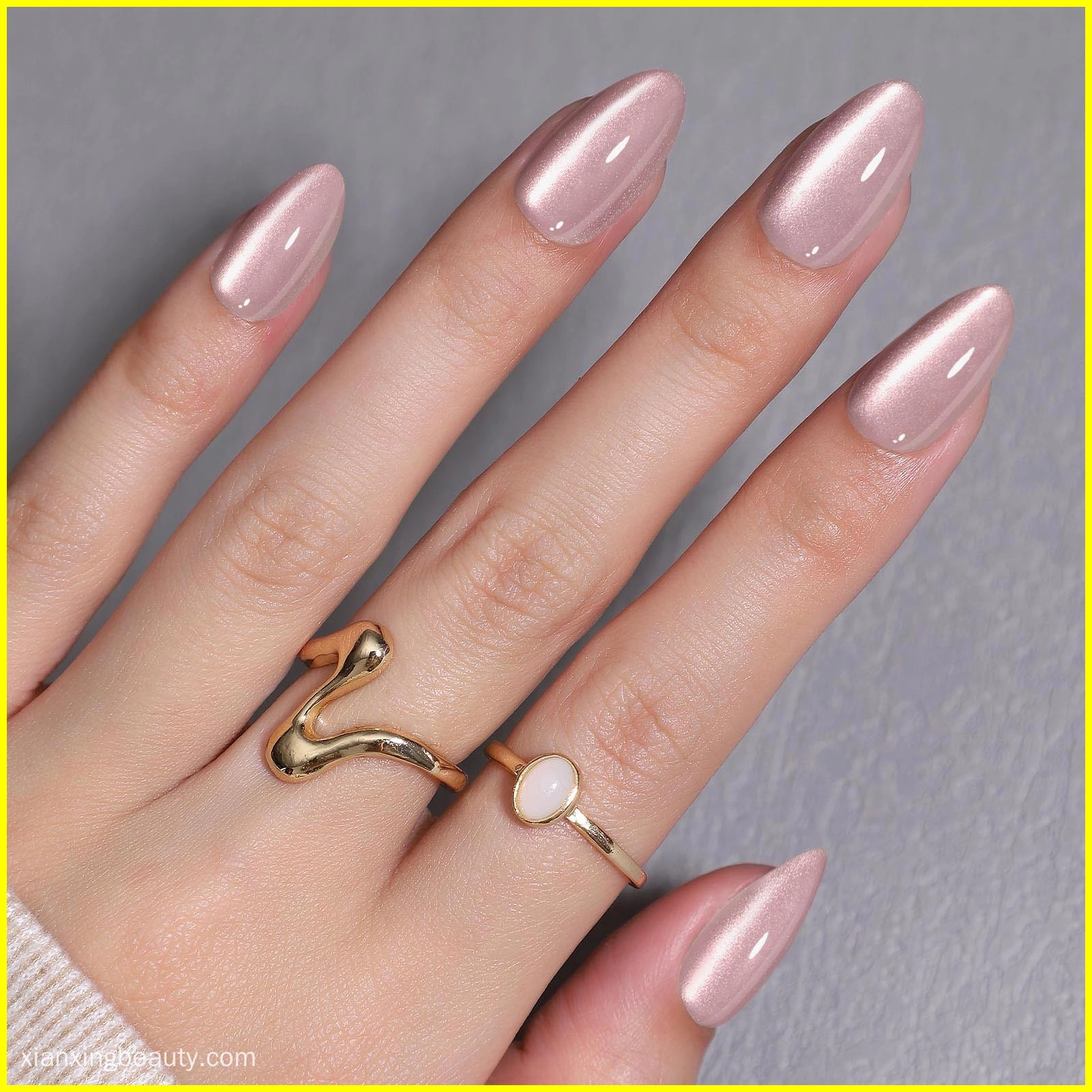 chrome-oval-nails chrome oval nails