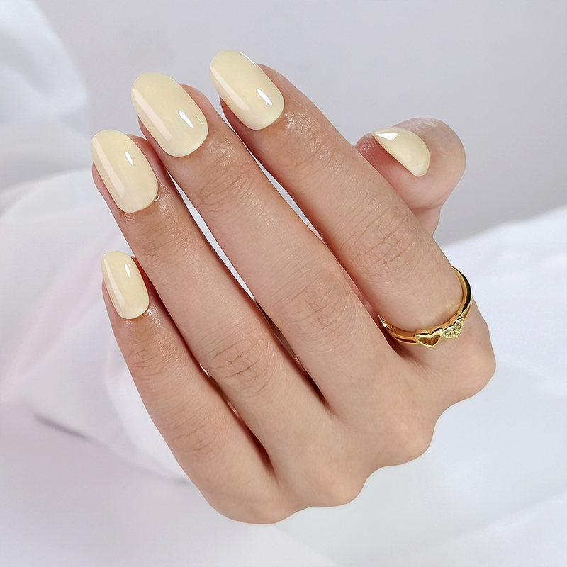cream nails