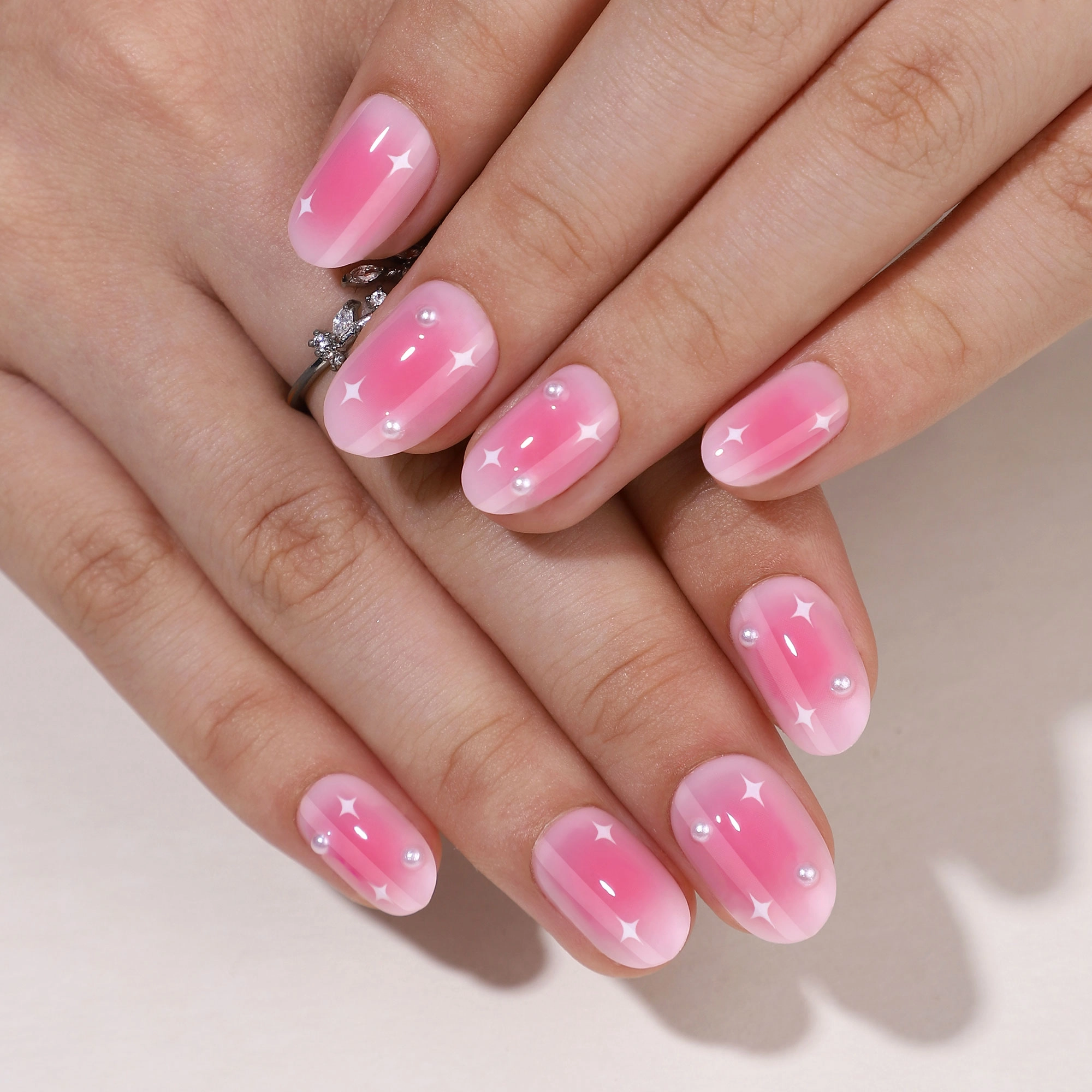 custom press on nails