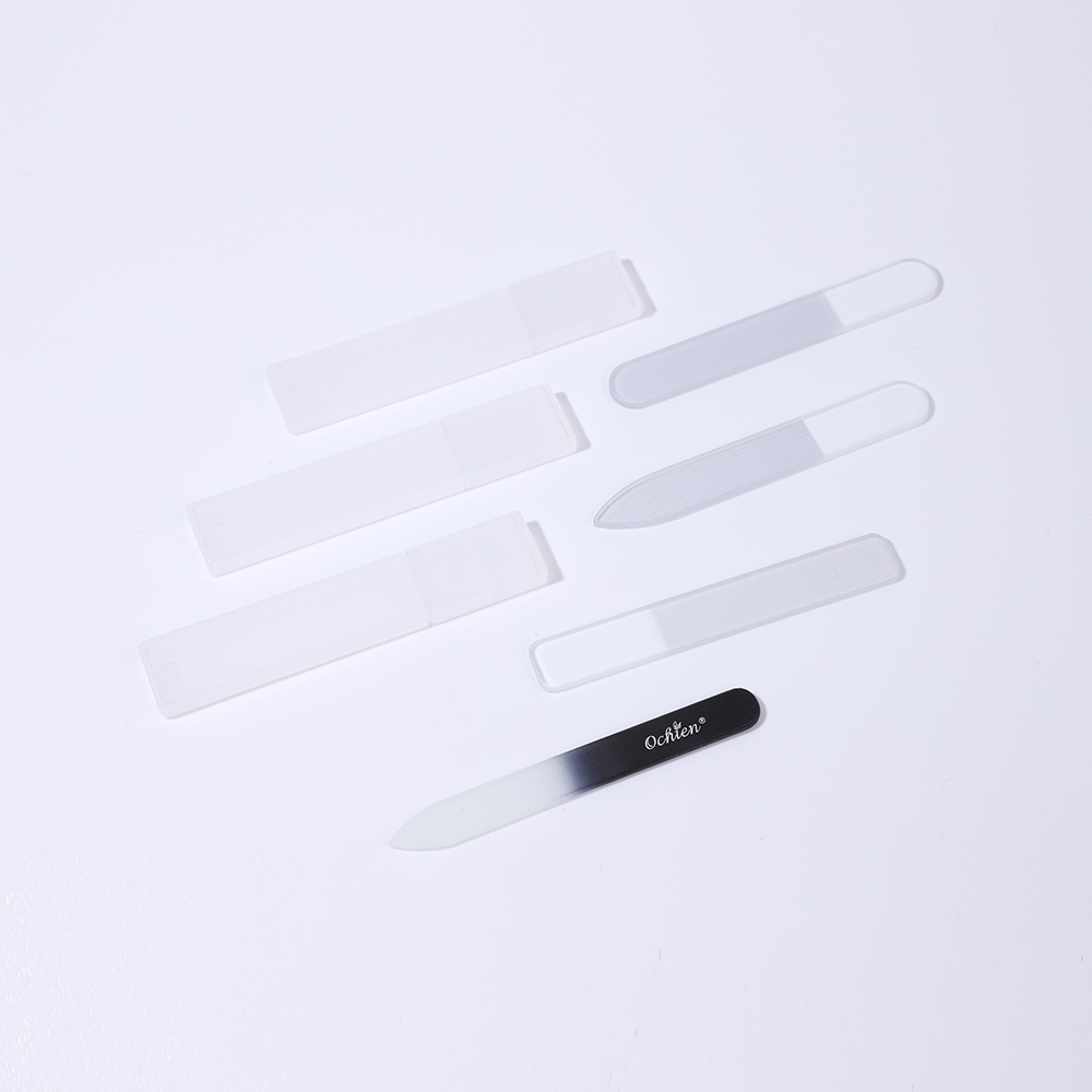 press on nail kit with glue and nail file