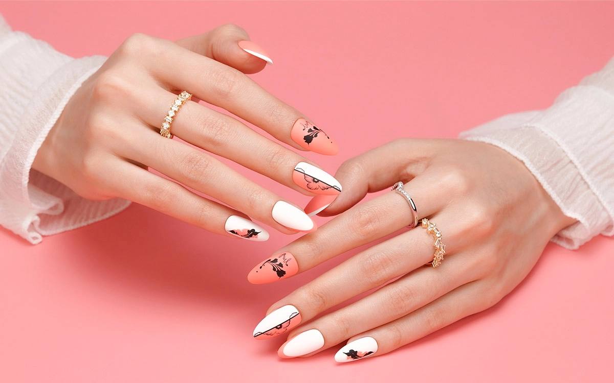 press on nails black