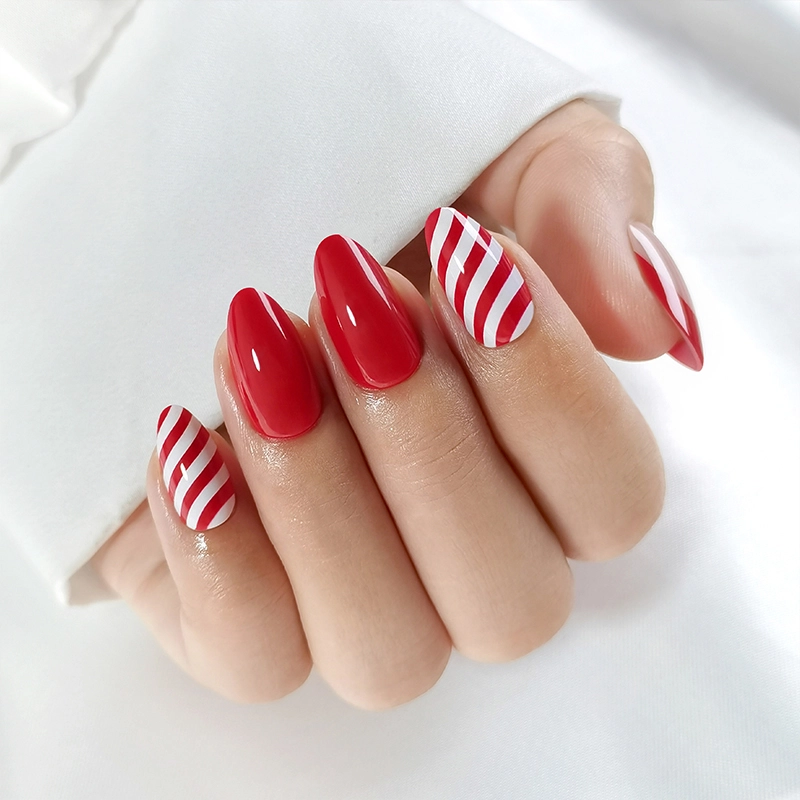 red-christmas-fake-nails red christmas fake nails