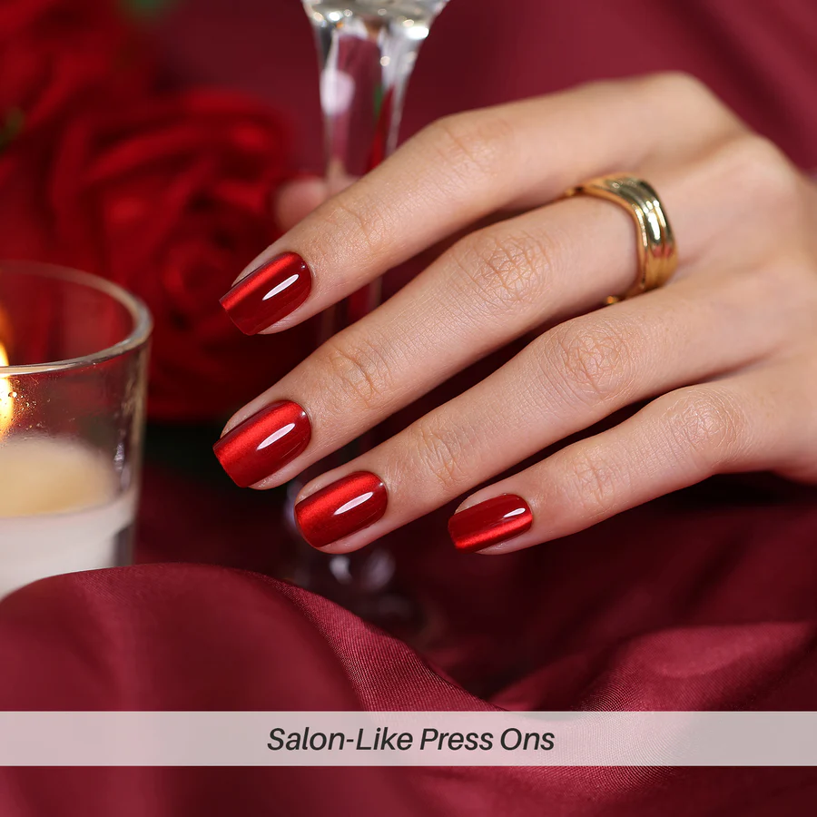 Red christmas party nails