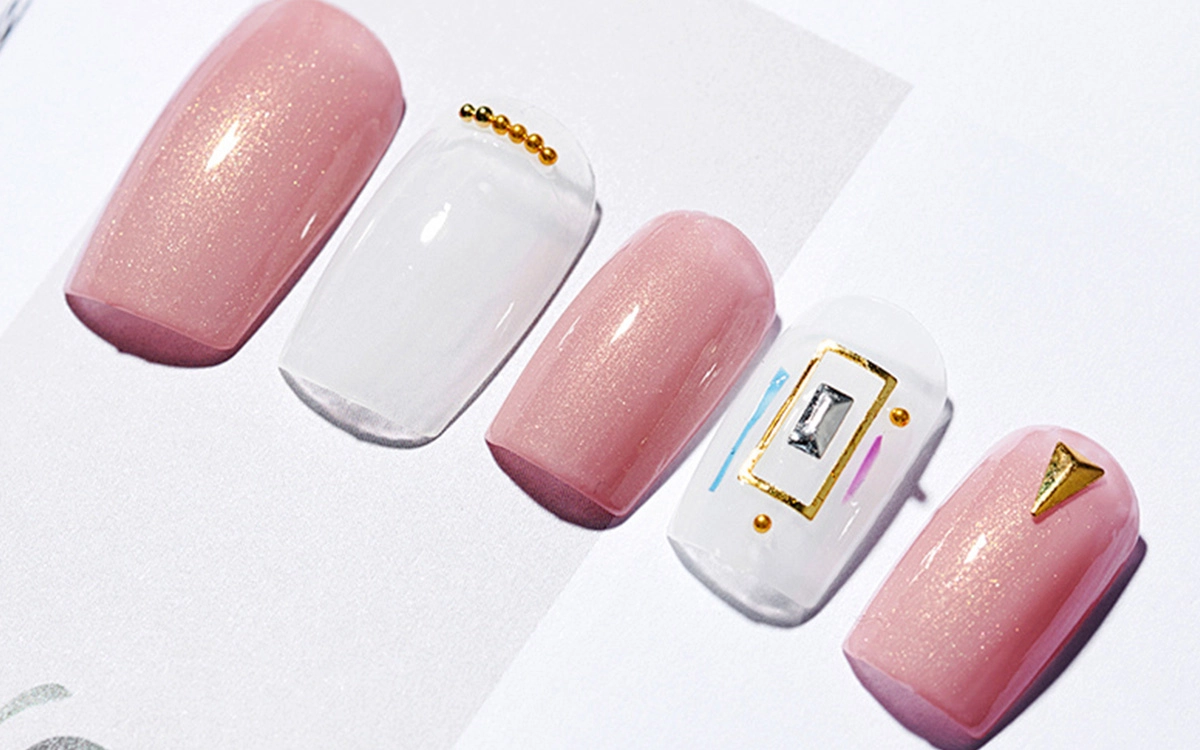 short stiletto nails