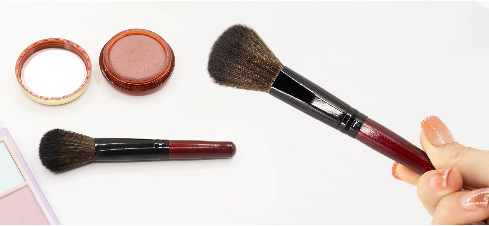wholesale nail dust brush